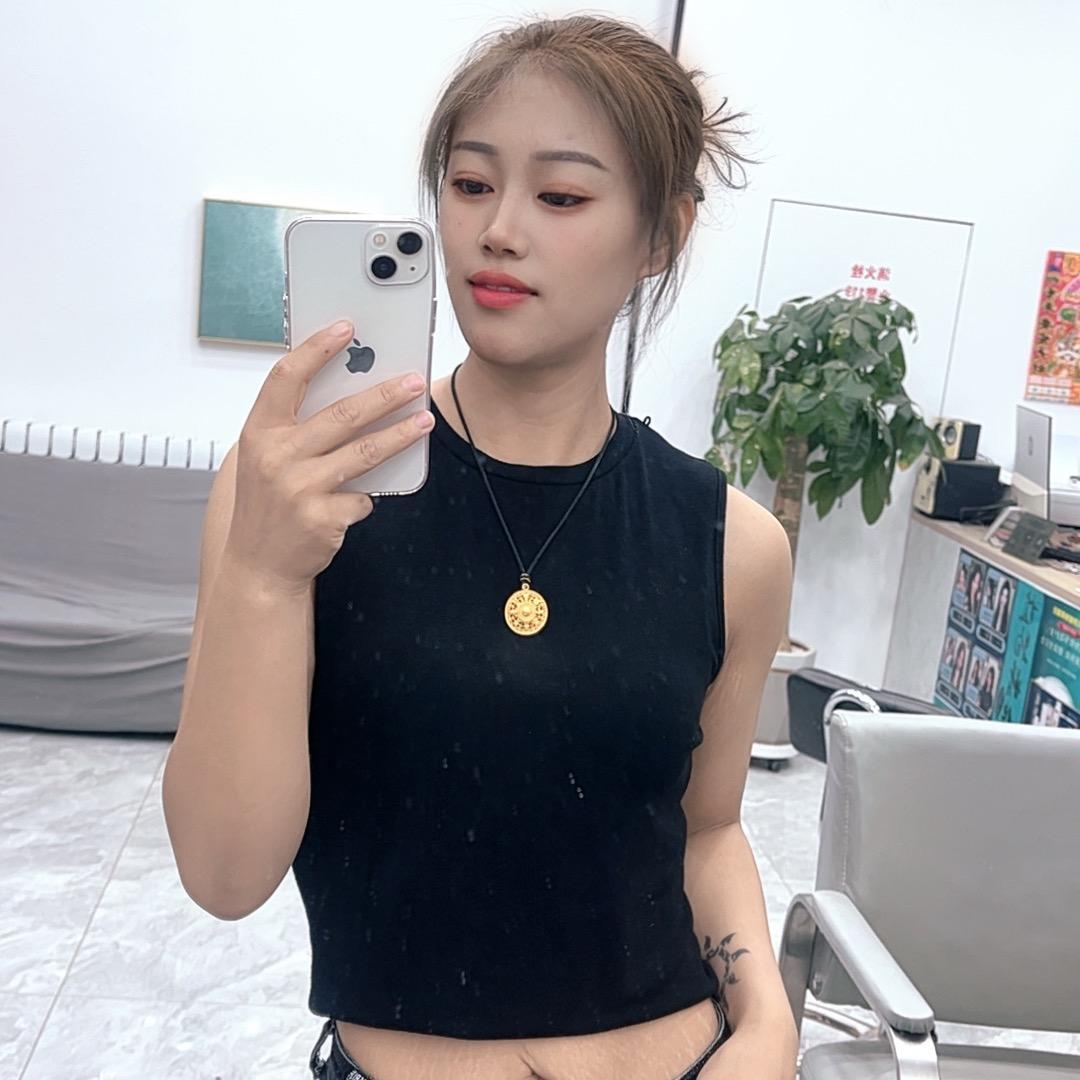 珠宝小姐姐  洪艳💃