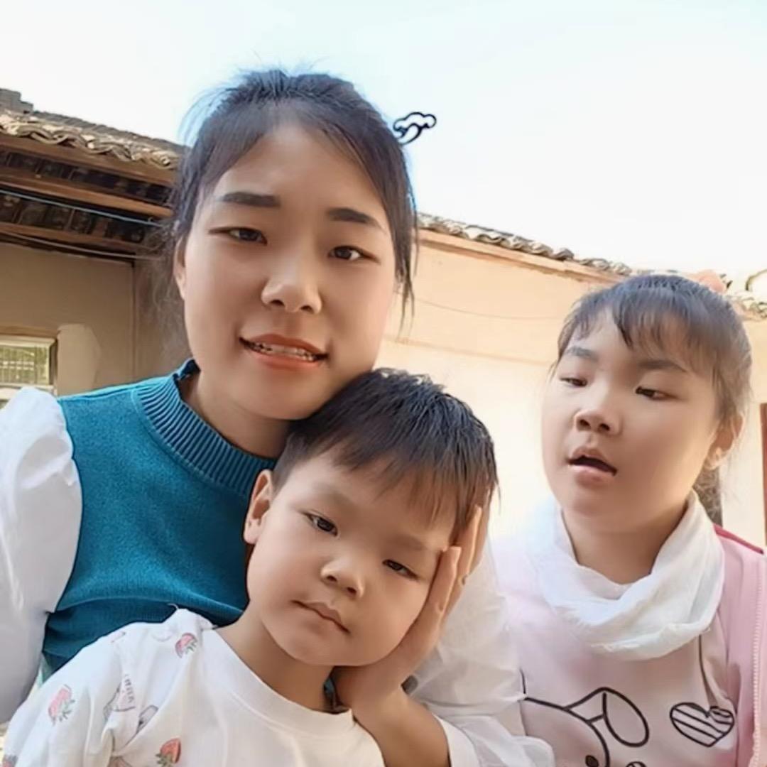 汐汐妈妈🌻（努力前行）
