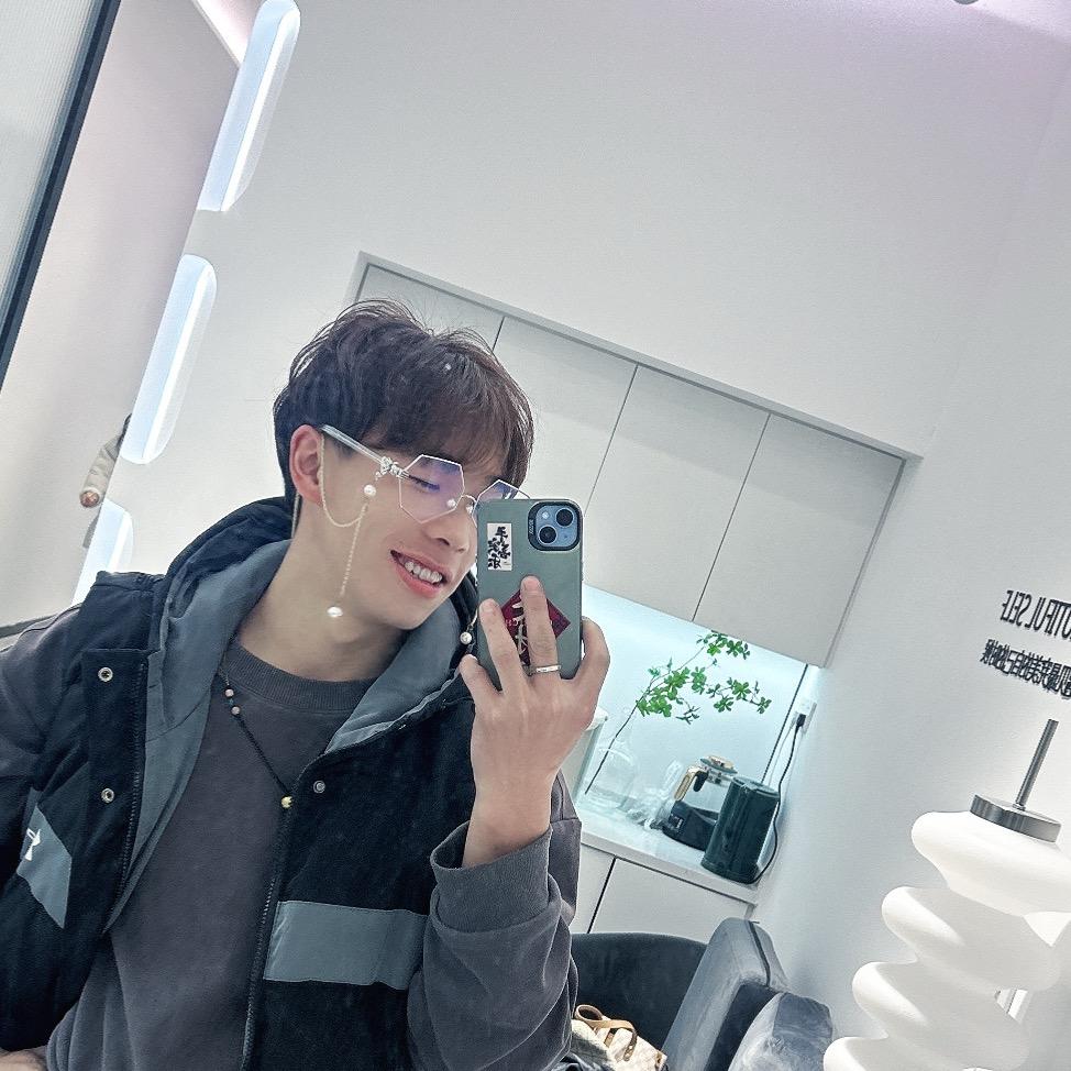 摄影师小赵