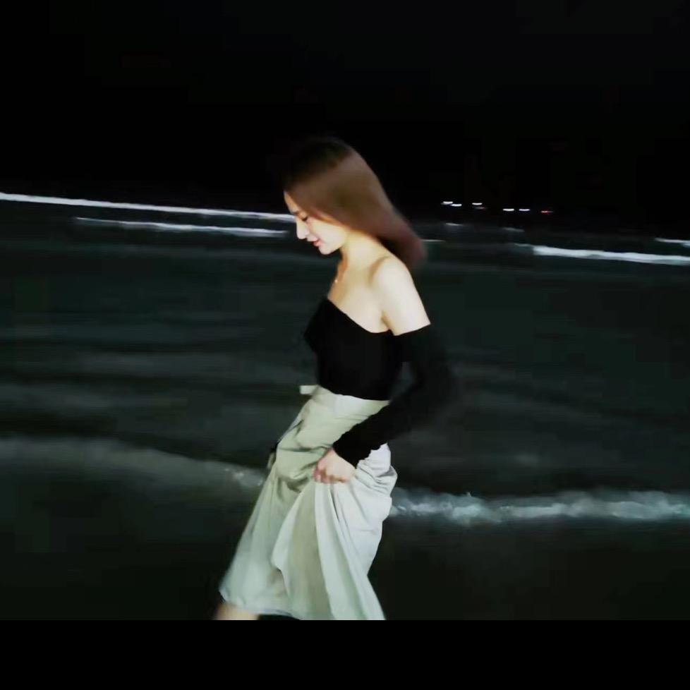 🐳