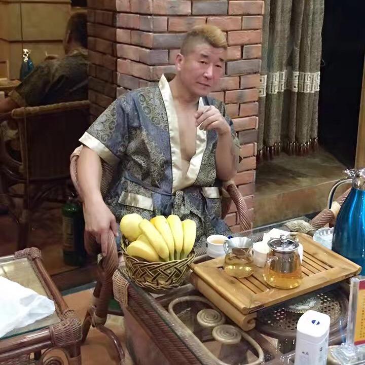 隋隋