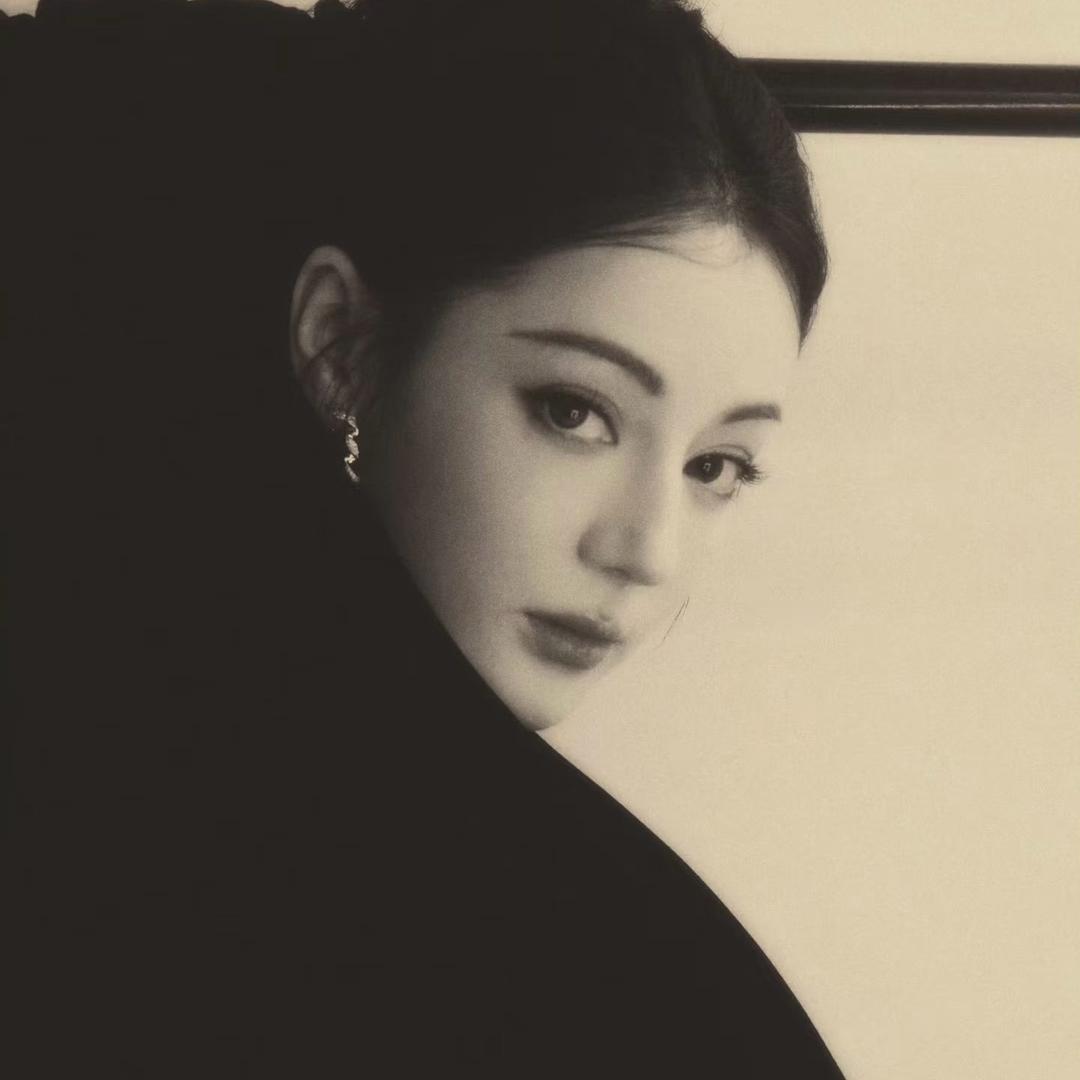 🌸糖炒李子🌰