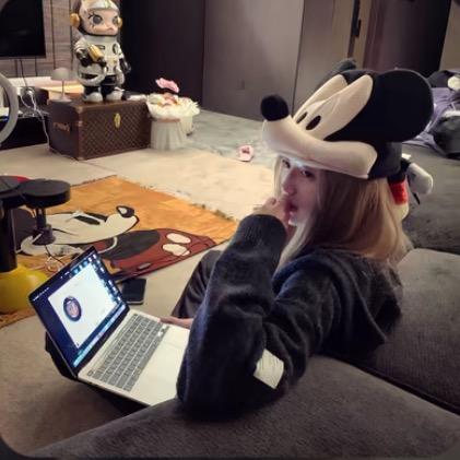 玖柒🧚🏻‍♀️