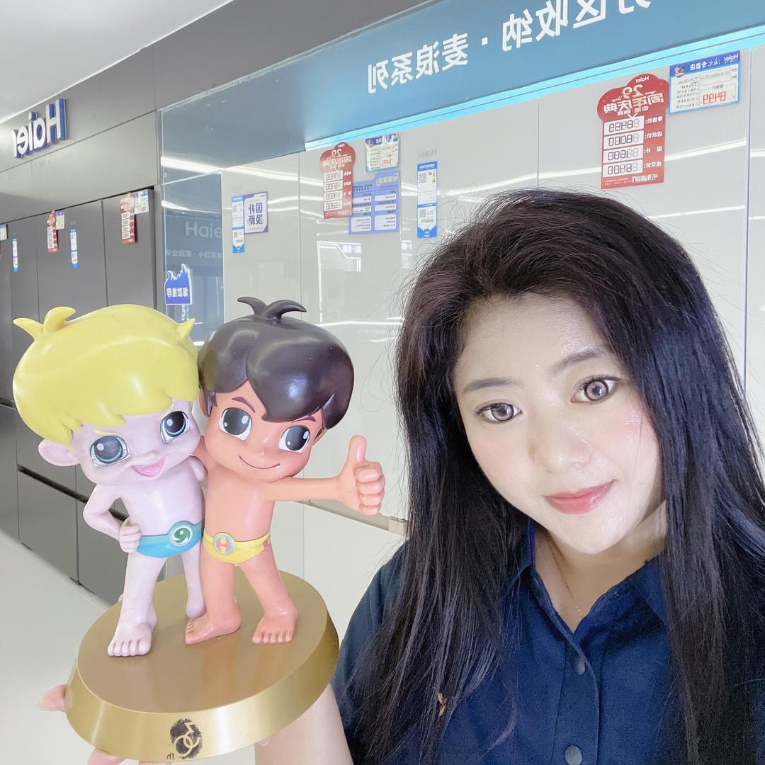 三翼鸟场景体验师 婷婷