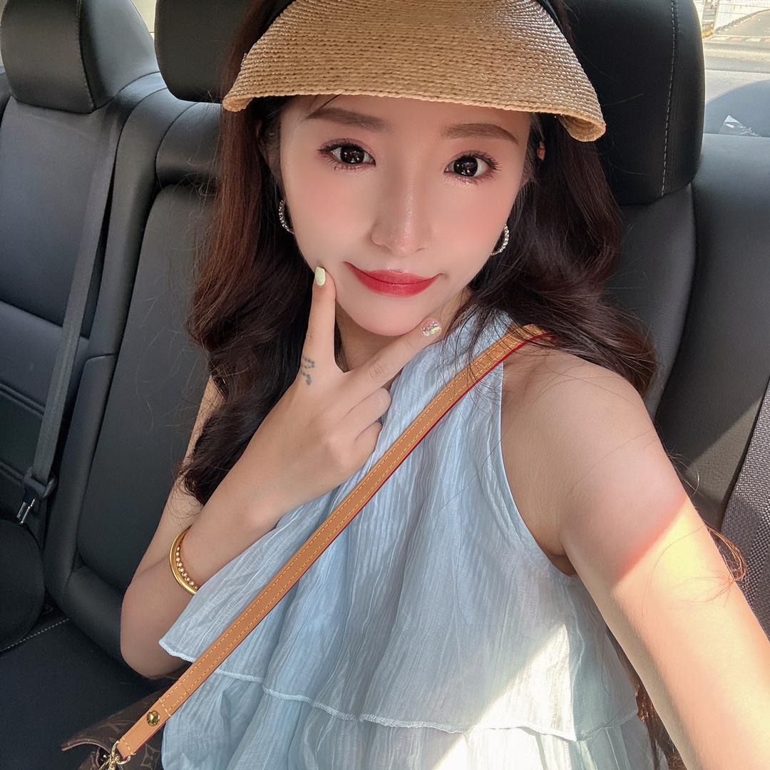 nana.