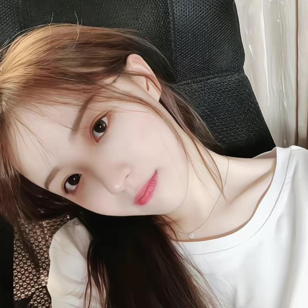 依依