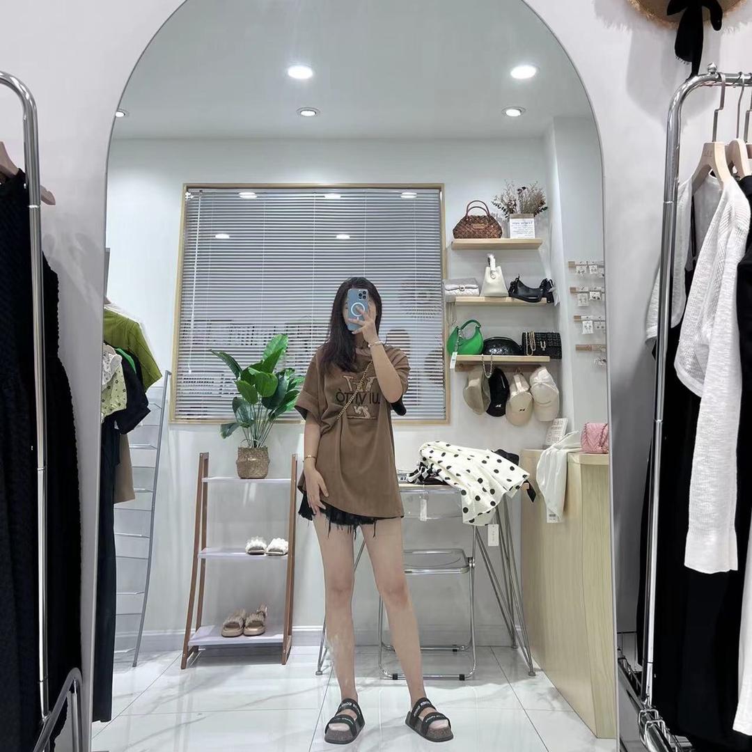 向铭美莎莎