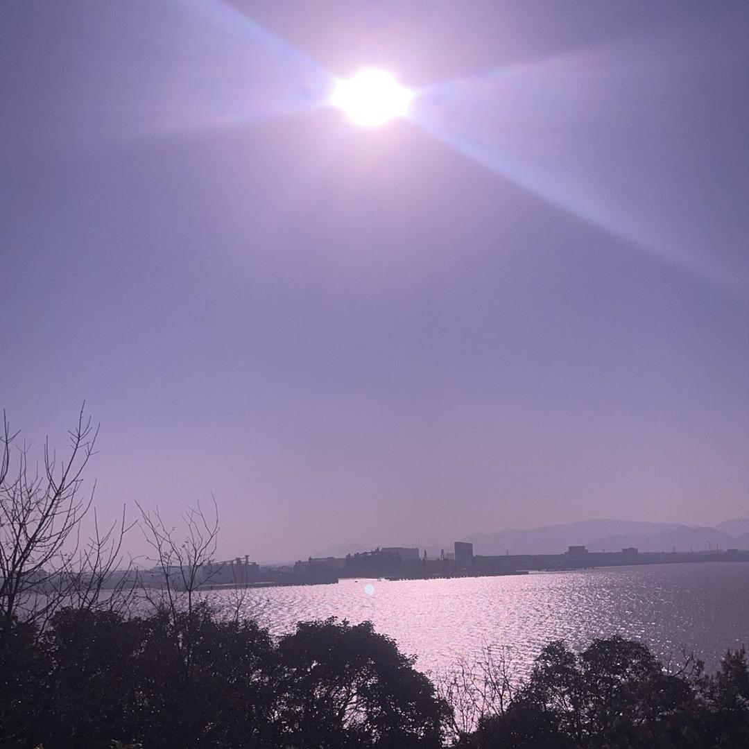 你拿个杯卡你灰老