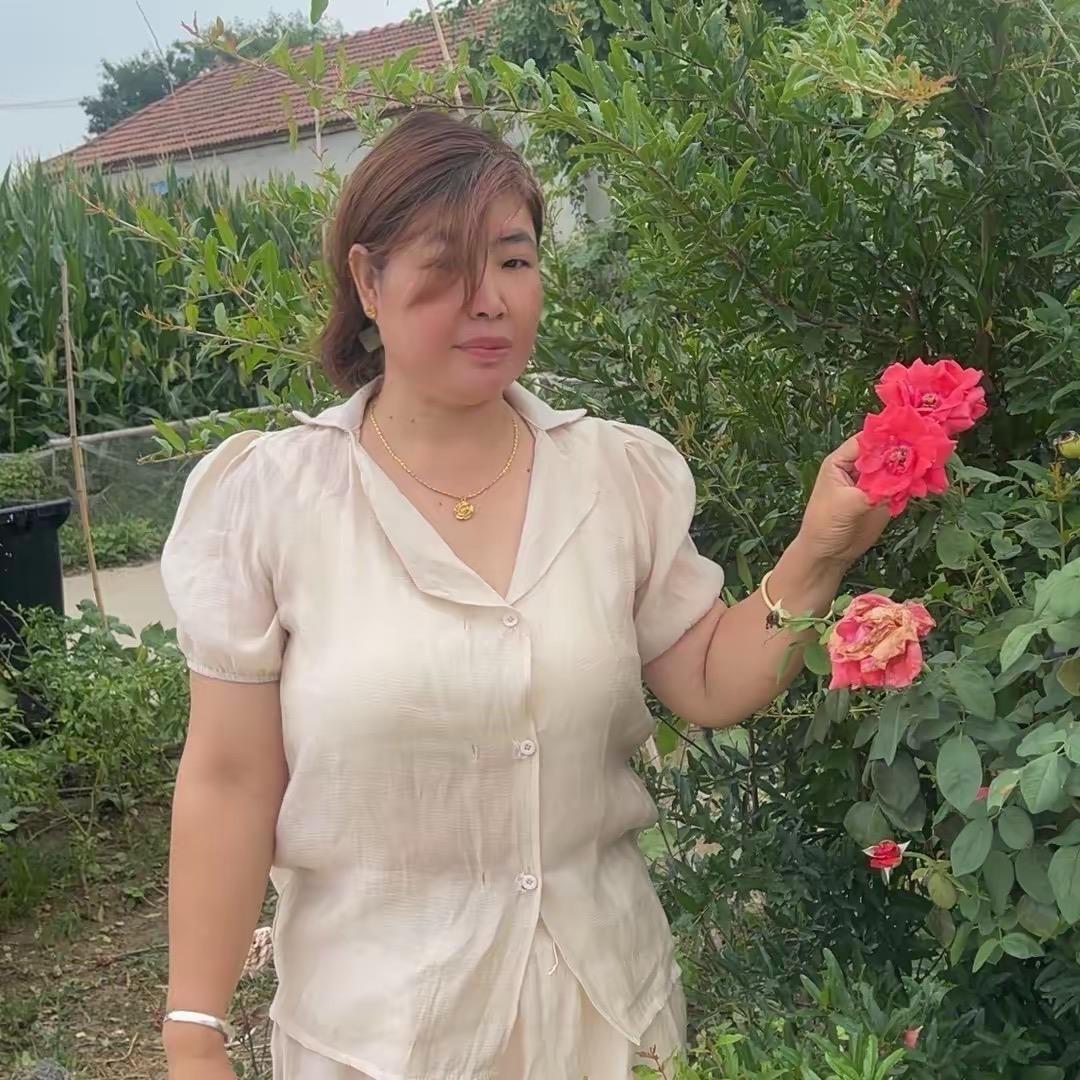 荆曹玉的媳妇