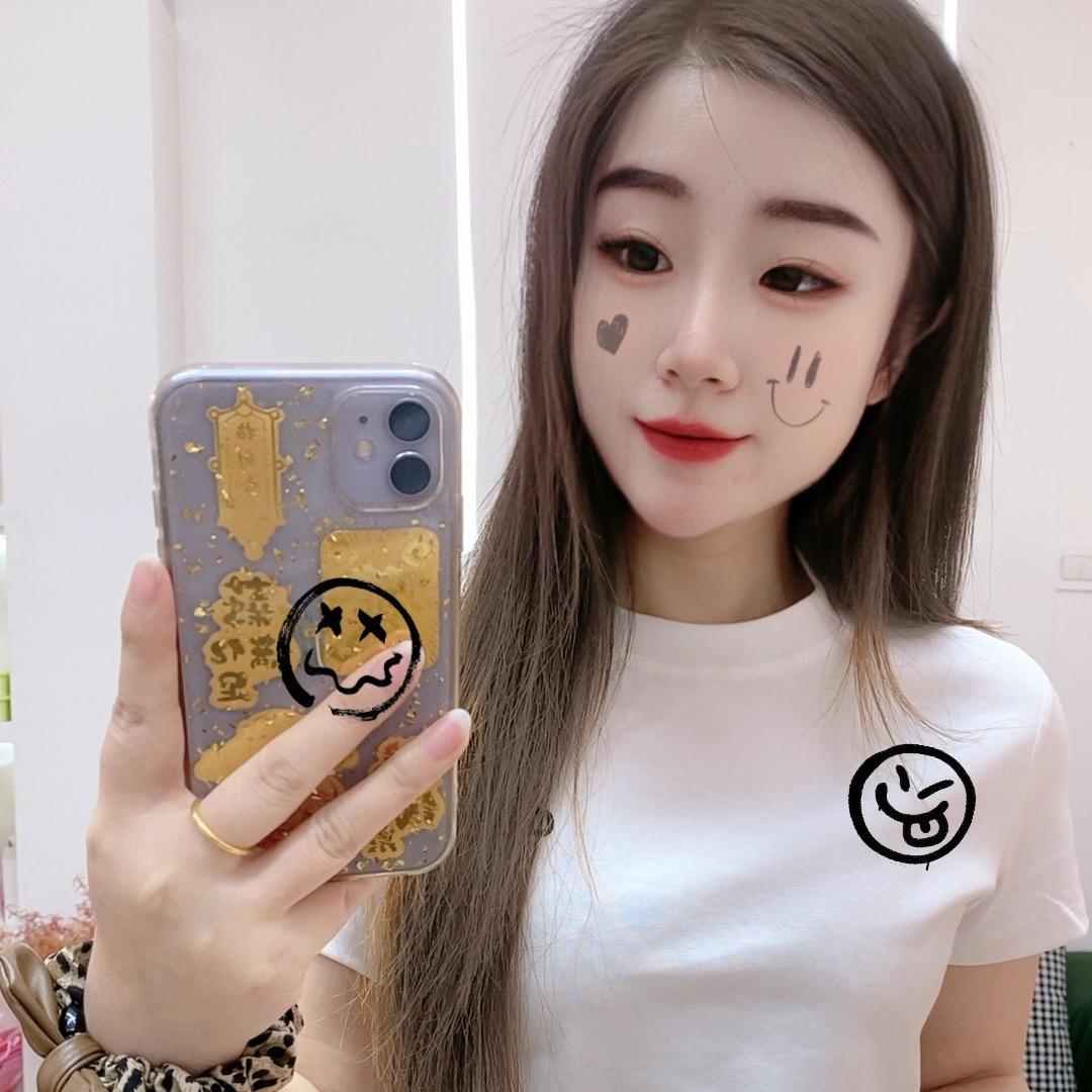 小薇女装👚
