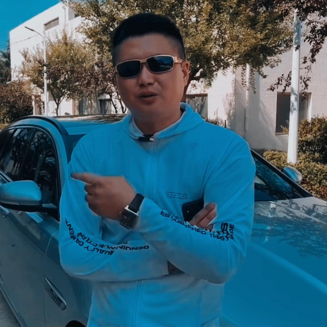 青岛小杜名车领航员之家