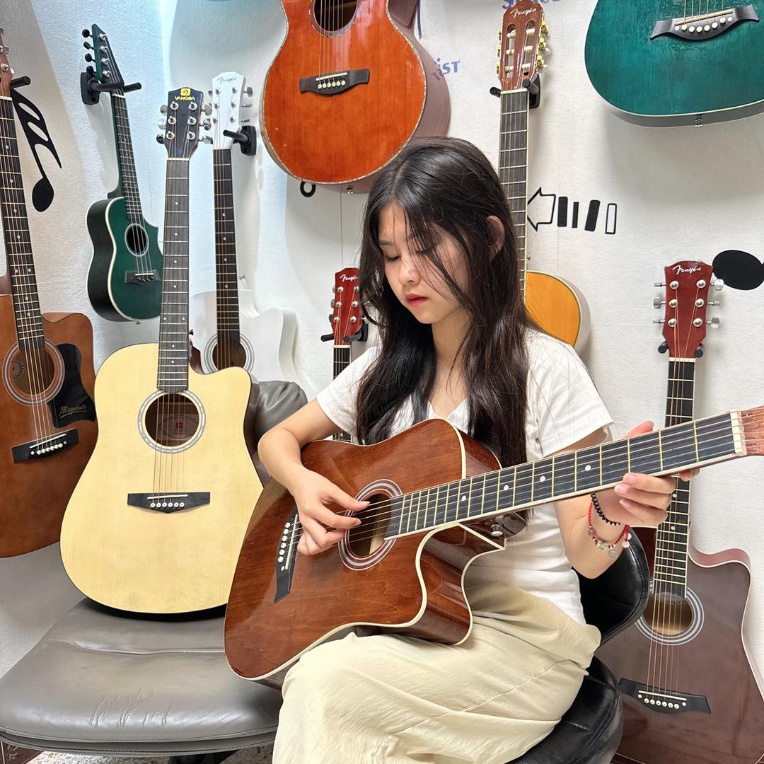 揭阳市芬音贸易有限公司283专卖店