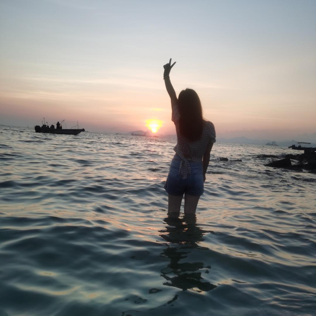 ling🍎（蓝山门窗&窗帘定制）