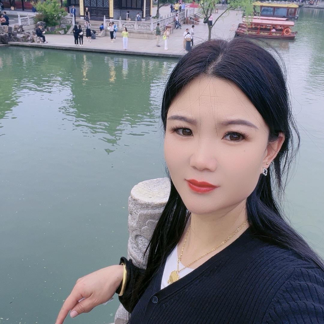 梅爷到那都拽