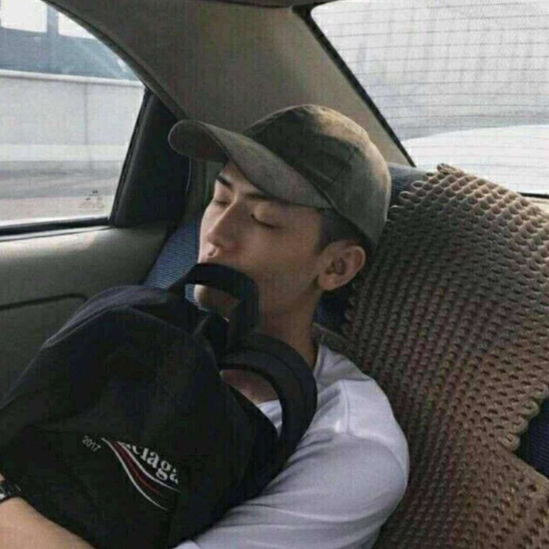溺水小刀