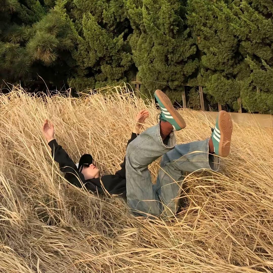 ￴  ￴￴￴  ￴￴ ￴  ￴￴￴  ￴