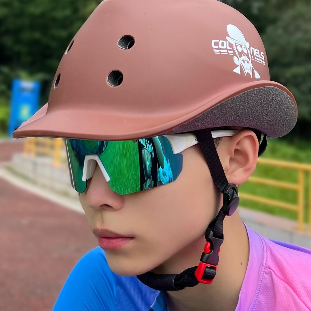 戈奈世启诚运动专卖店