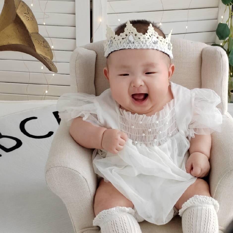 勤奋摩羯的黑猫