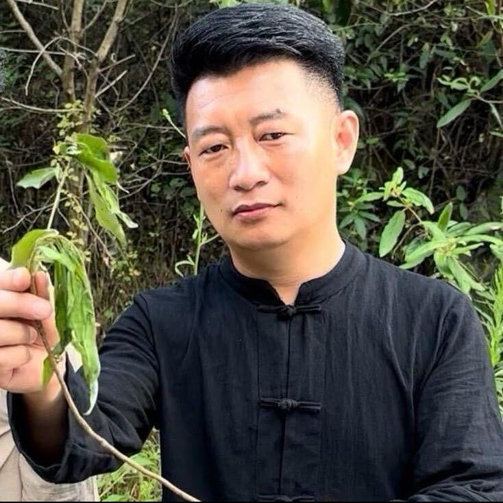 德胜哥专业修理发动机