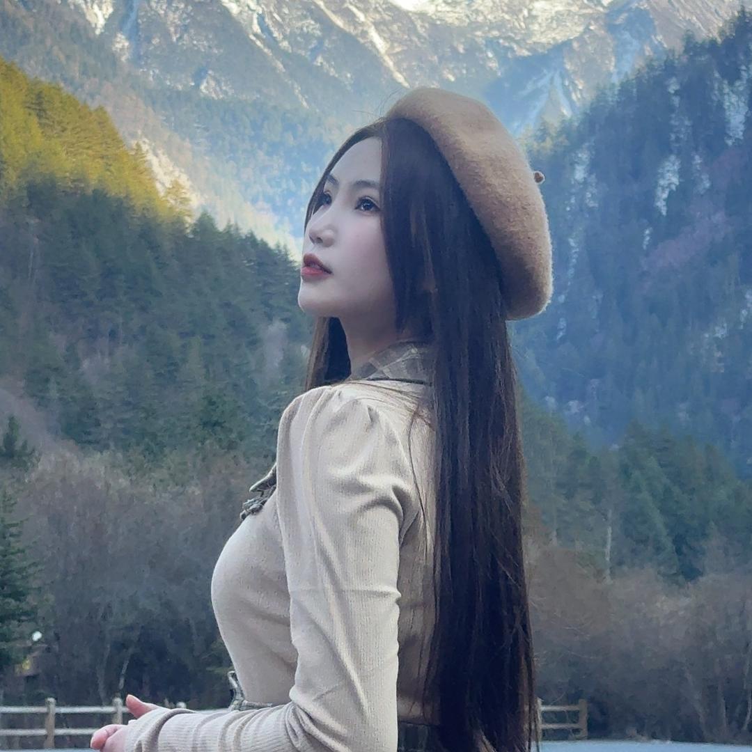 纯情小寡妇
