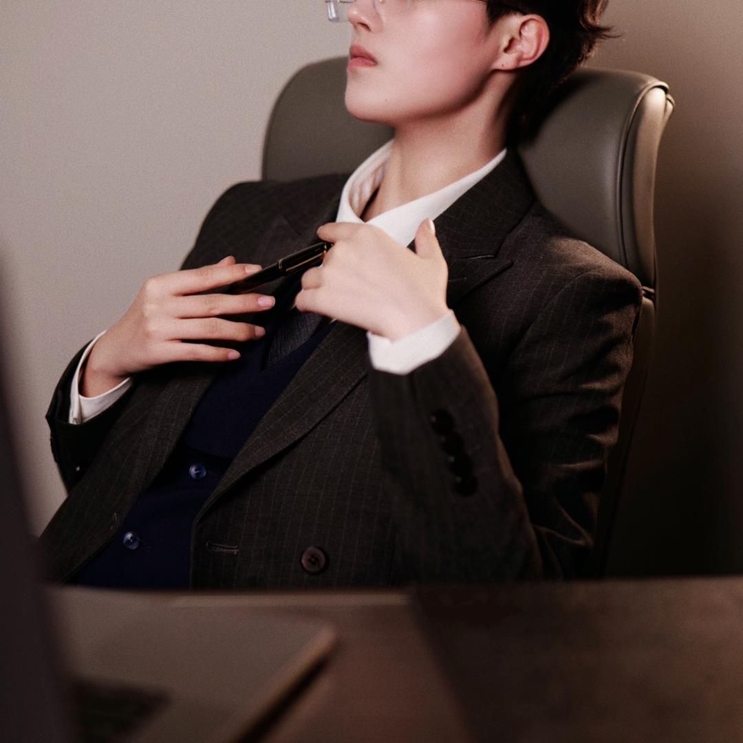 Lawyer奕伶