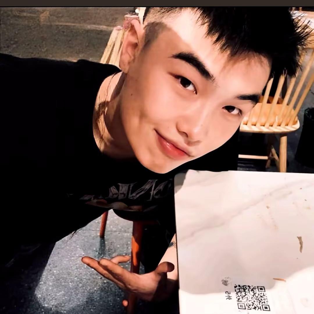 锐子.