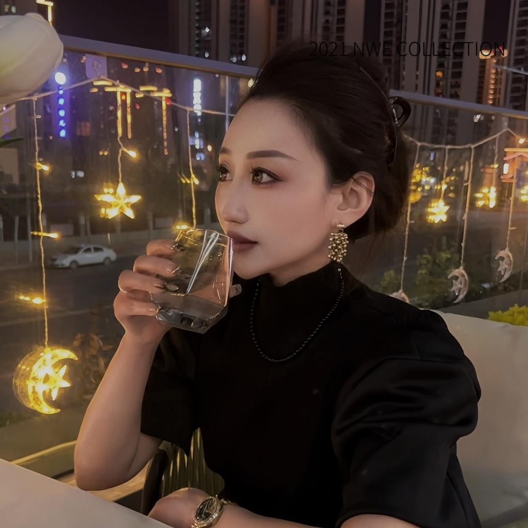 @爱夏精品女装店