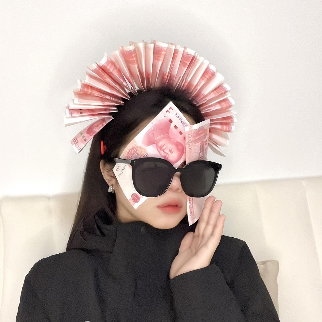 明月半倚深秋🐝