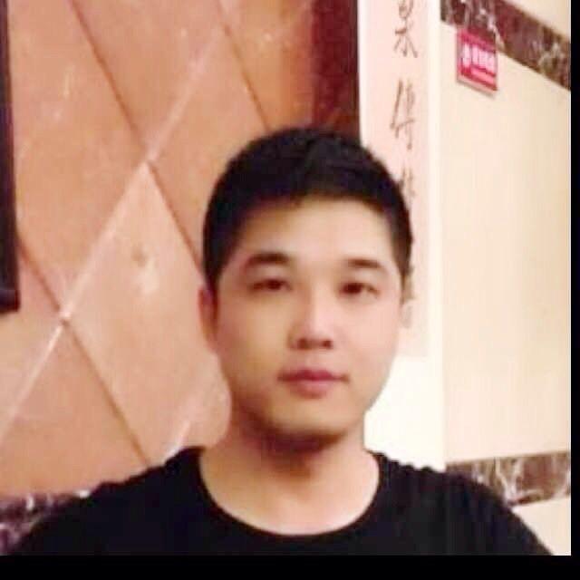 辉