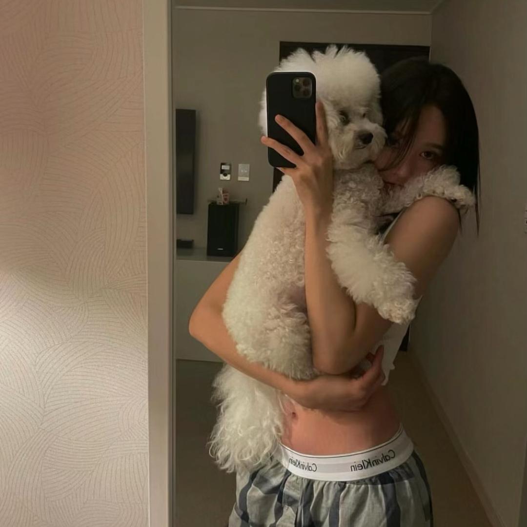 🧸.