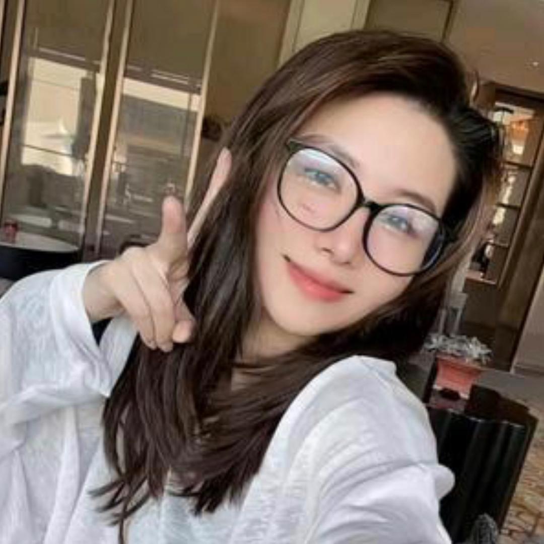 月月不吃鱼—每日穿搭