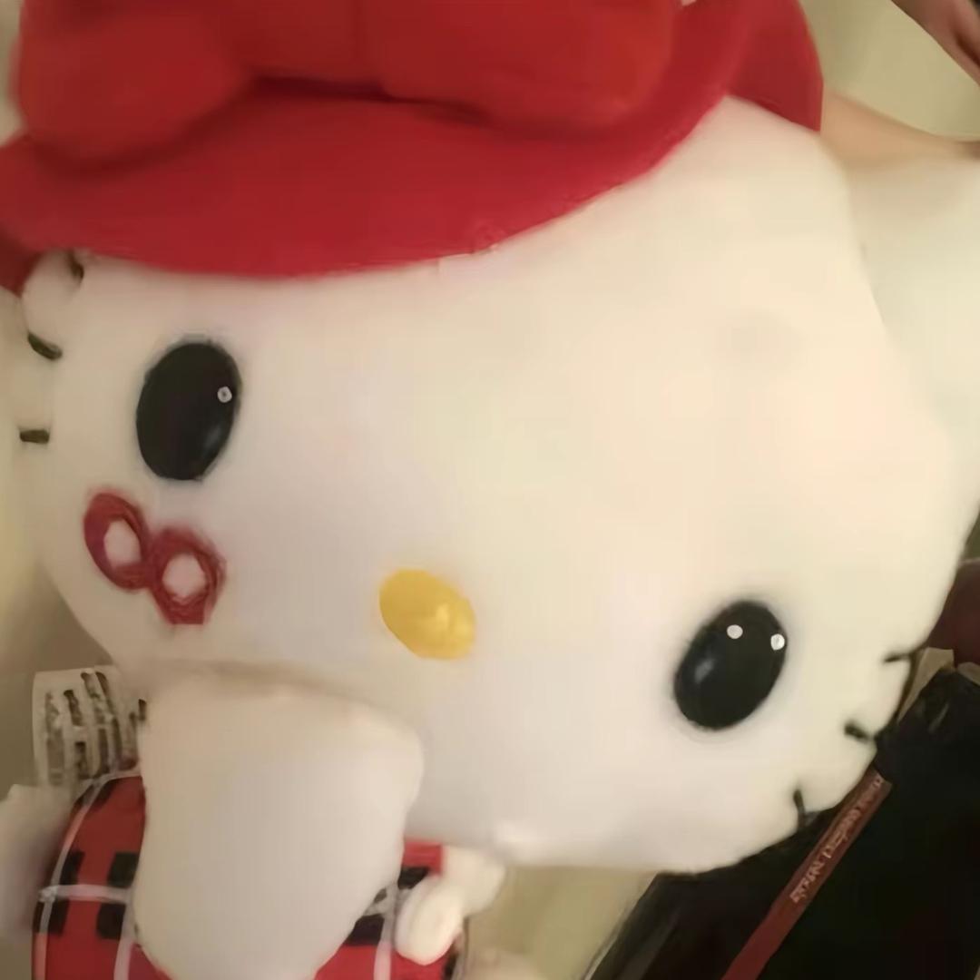 是彤不是桐.