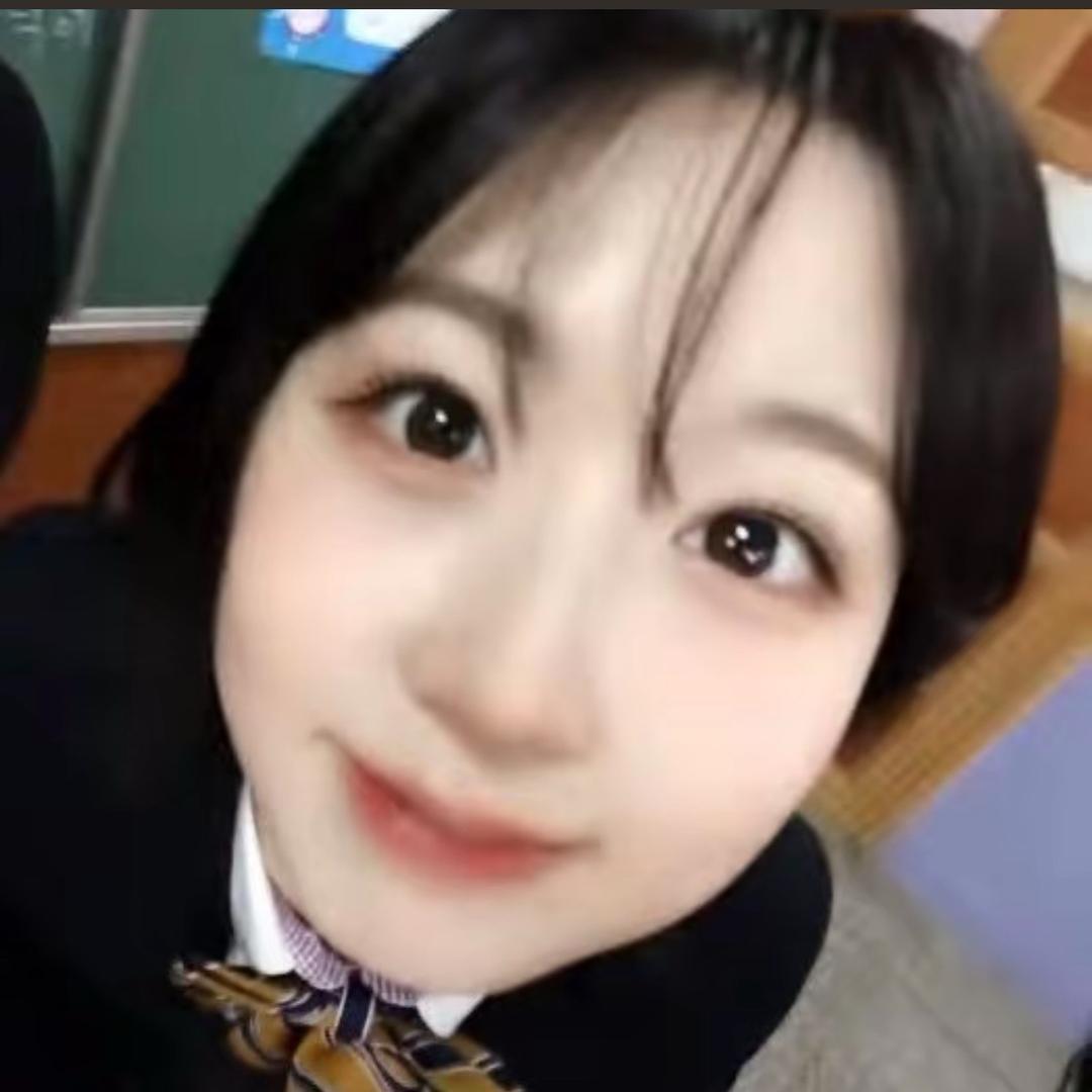 811