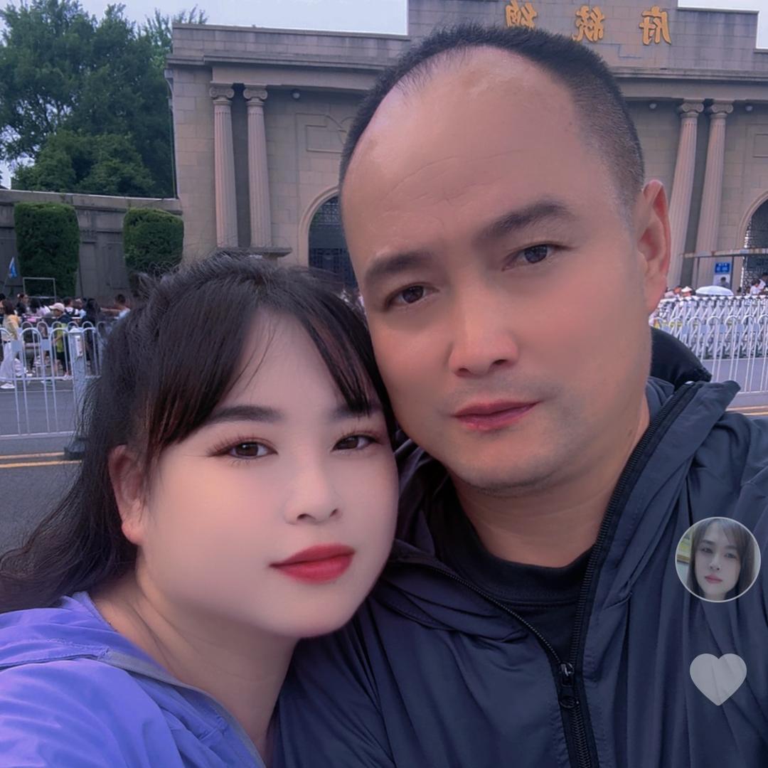 白云朵朵