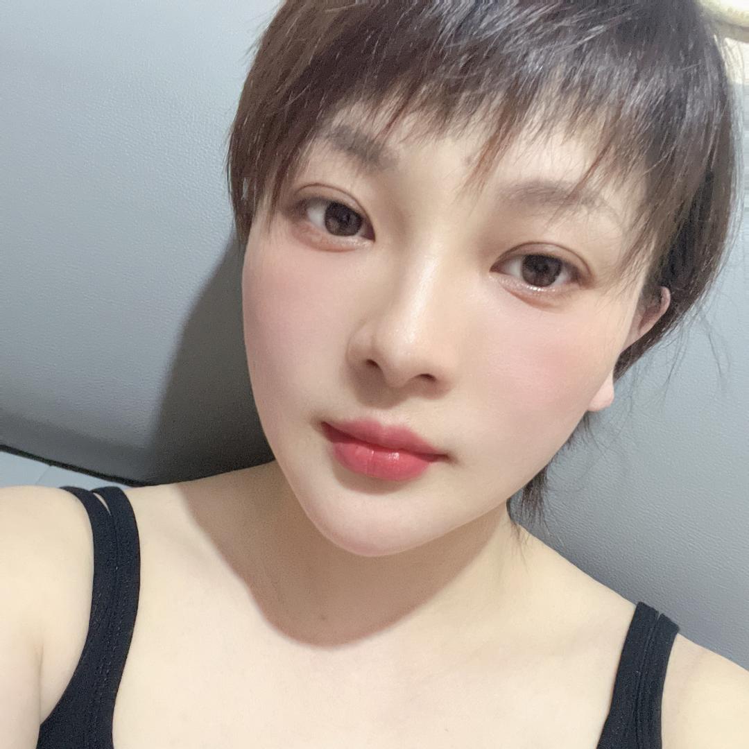 嘉嘉美容@Ly
