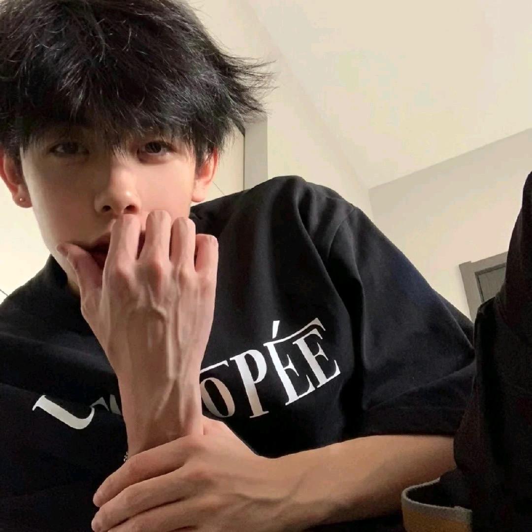 糕冷的脆脆筒