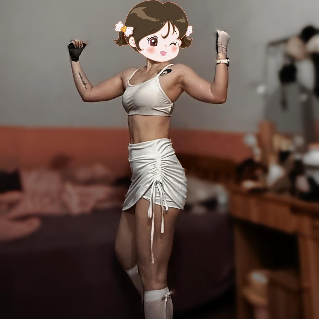 🌈陈陈爱撸铁（13级晶小朵）