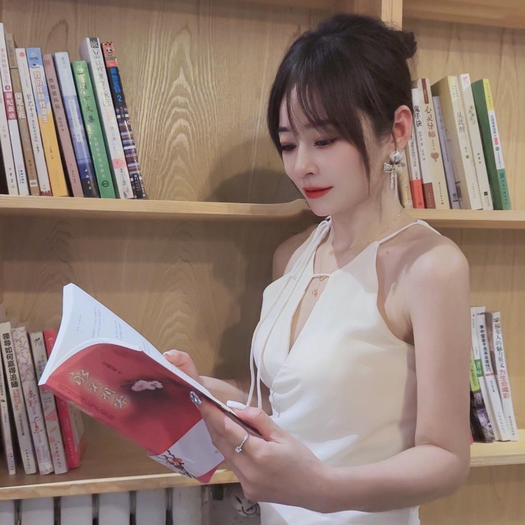 笑儿.