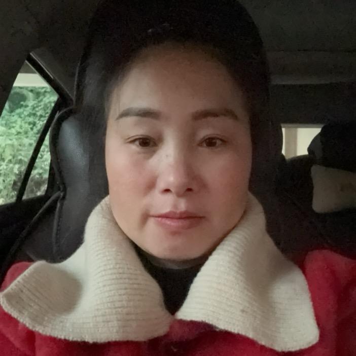 一朵莲花杨姐