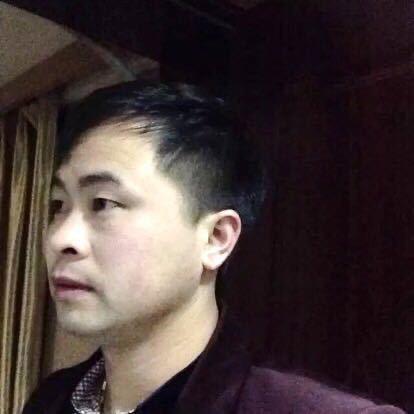 华坪做鞋的杨哥