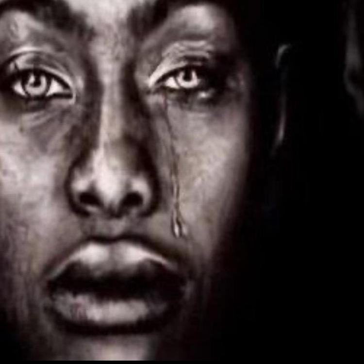 笑起来比哭还难看