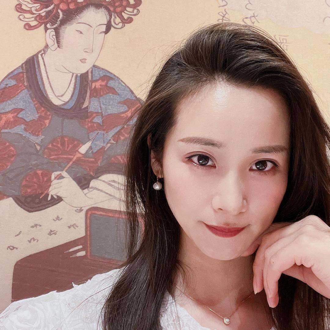 半夏轻奢女装买手店