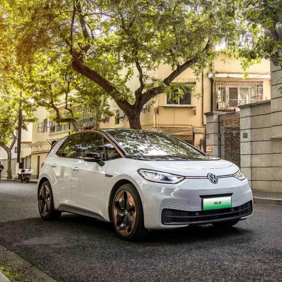 江阴吉众-李新宇