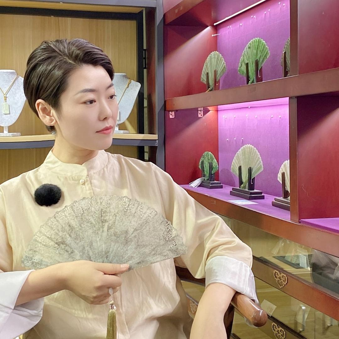 娜府珠宝的娜爷