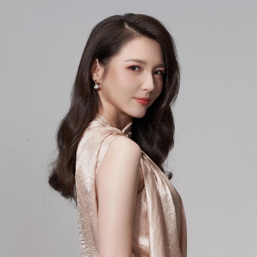 徐晋Amber