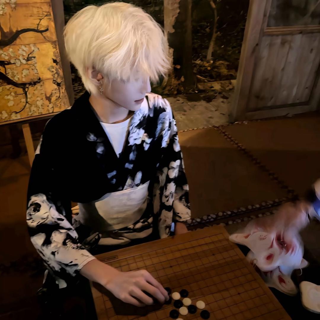 片里睡不醒的丈夫