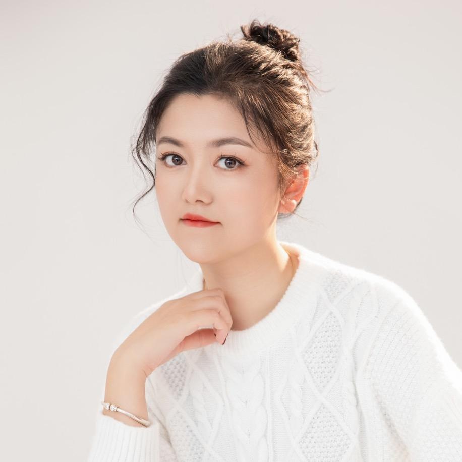洁丫头（Siri妈咪）