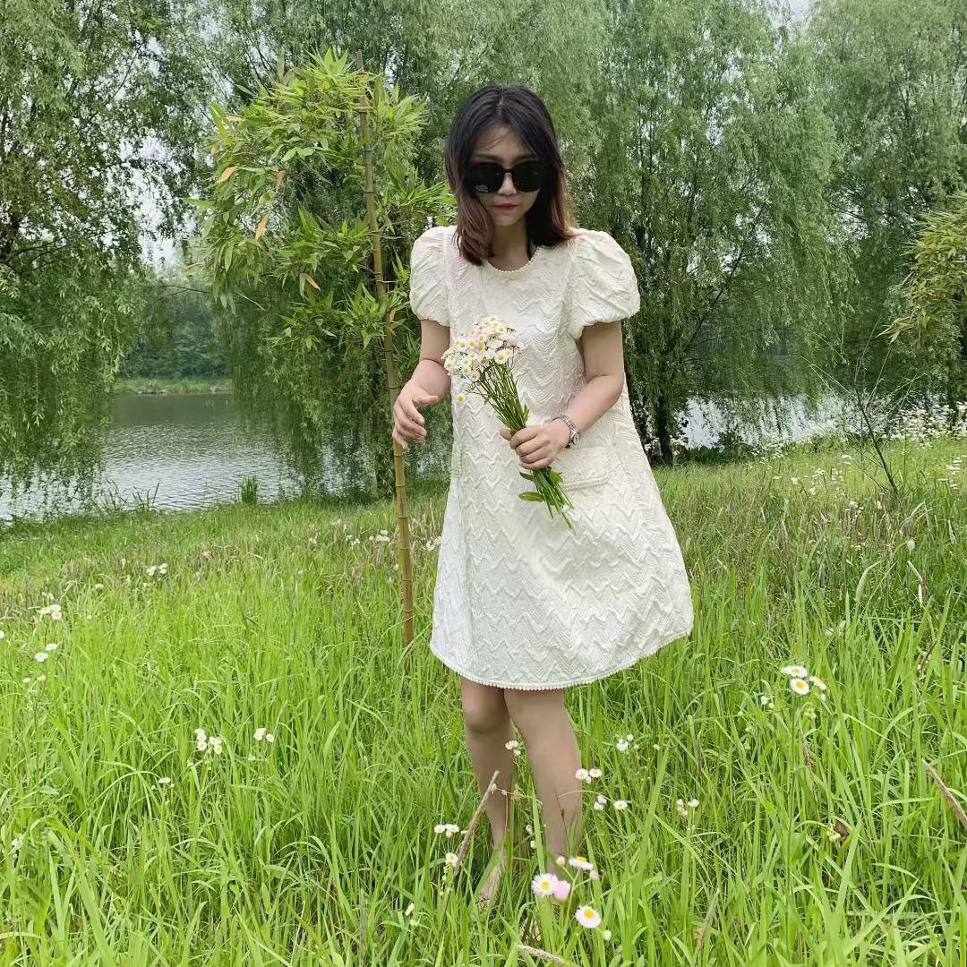 “勤”是小蜜蜂🐝哈