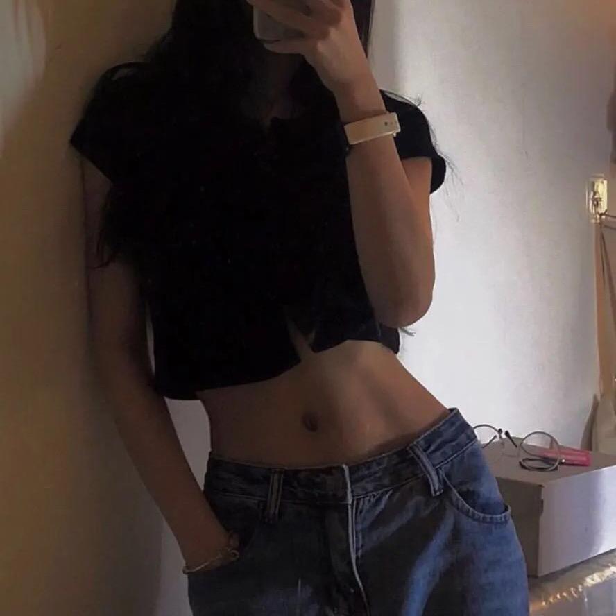 𝓚𝓻𝓲𝓼𝓽𝓲𝓷