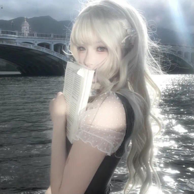 粥粥.